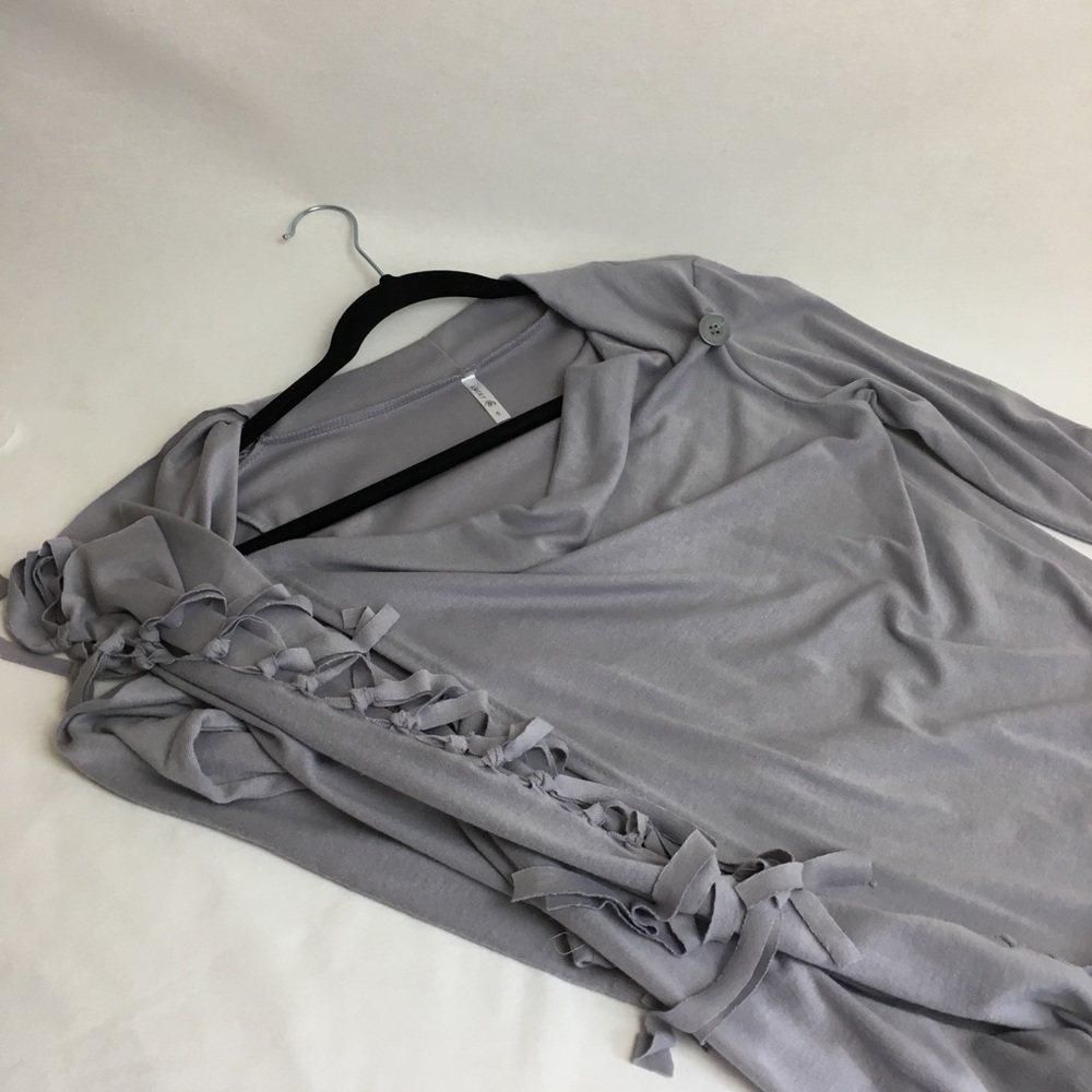 📦 Lucky | Asymmetrical Fringe Wrap Blouse - Picture 8 of 8